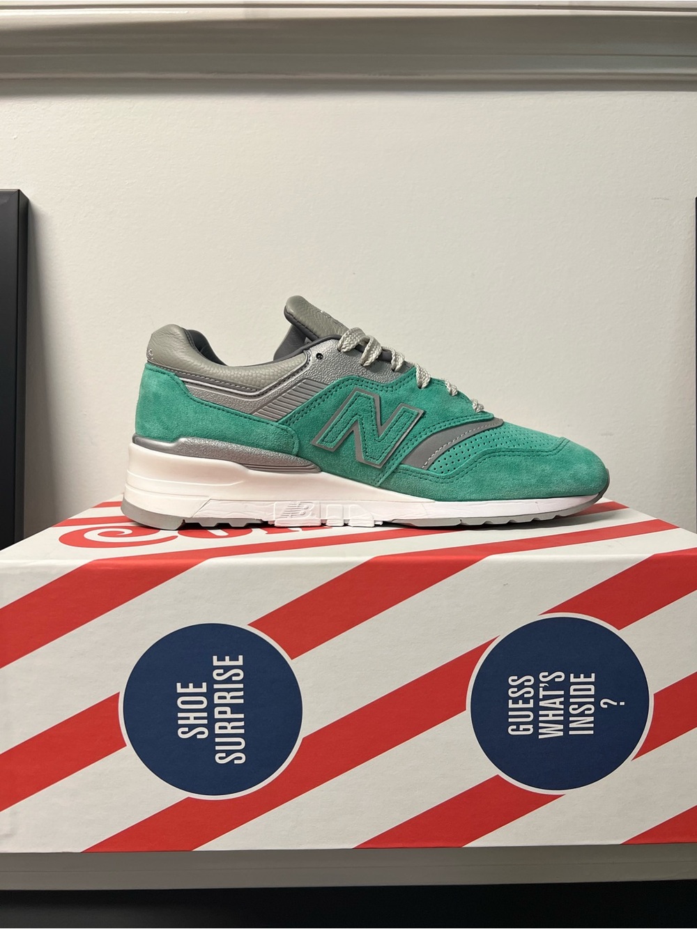 New Balance x Concepts 997 New York City Rivalry Pack Size 9US - Picture 16 of 16